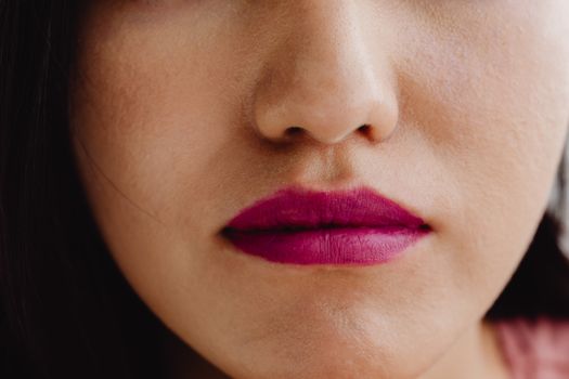 Lip stain uitgelegd: waarom deze virale tint zo lang blijft zitten