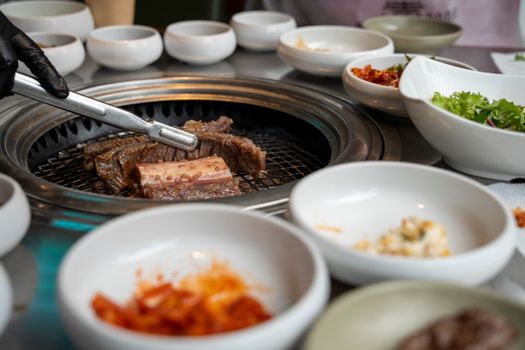 ah un japanese bbq & kushi yaki restaurant rotterdam: waarom foodies hier boeken